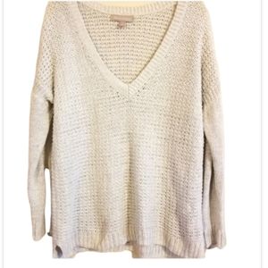 BANANA REPUBLIC CABLE KNIT V NECK SWEATER